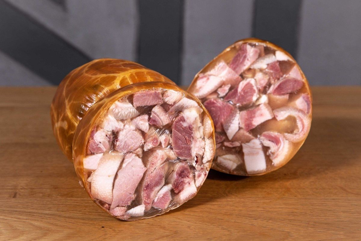 Toba Afumată/Smoked Pork Head Cheese