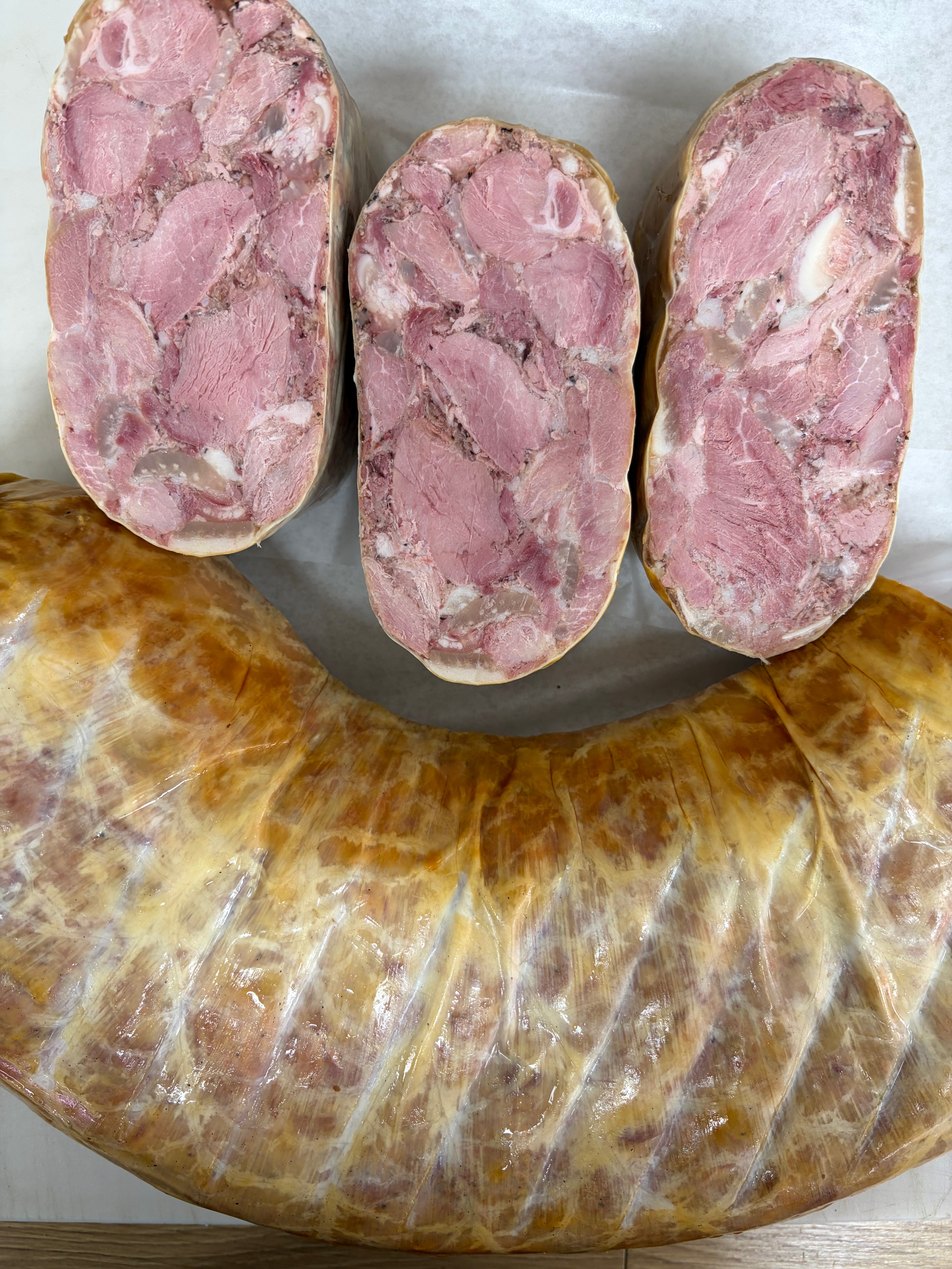 Toba Afumată/Smoked Pork Head Cheese